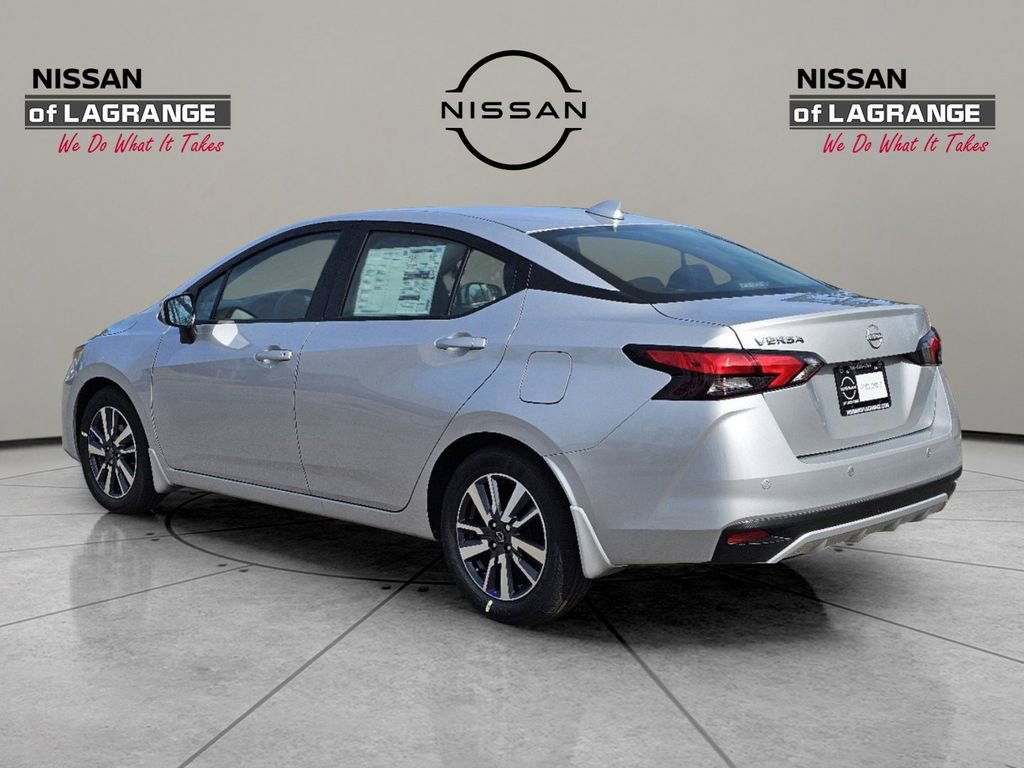 New 2025 Nissan Versa SV w/ Trunk Package FWD image 7