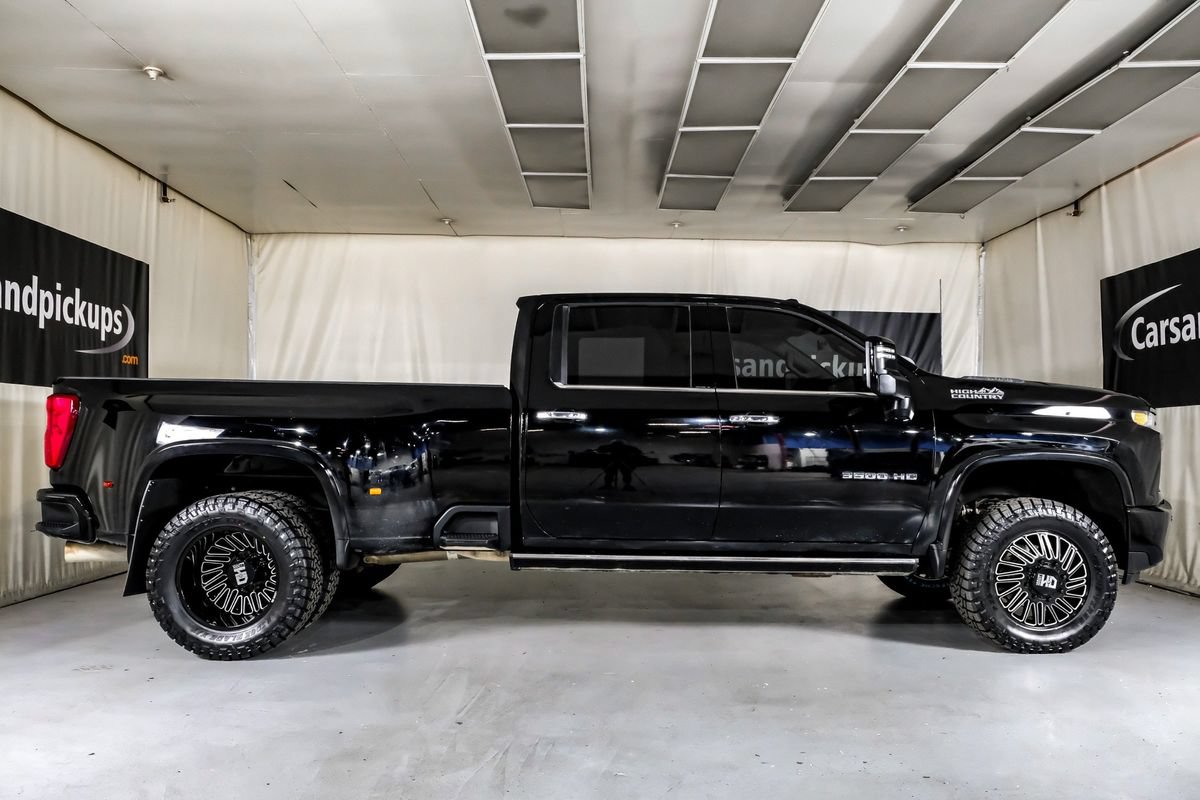Used 2023 Chevrolet Silverado 3500 High Country w/ Technology Package AWD/4WD image 6