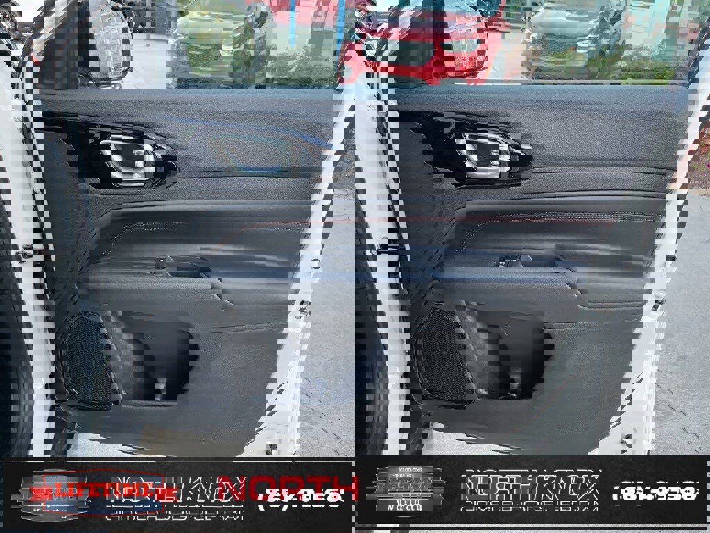 Used 2024 Jeep Compass Trailhawk image 29