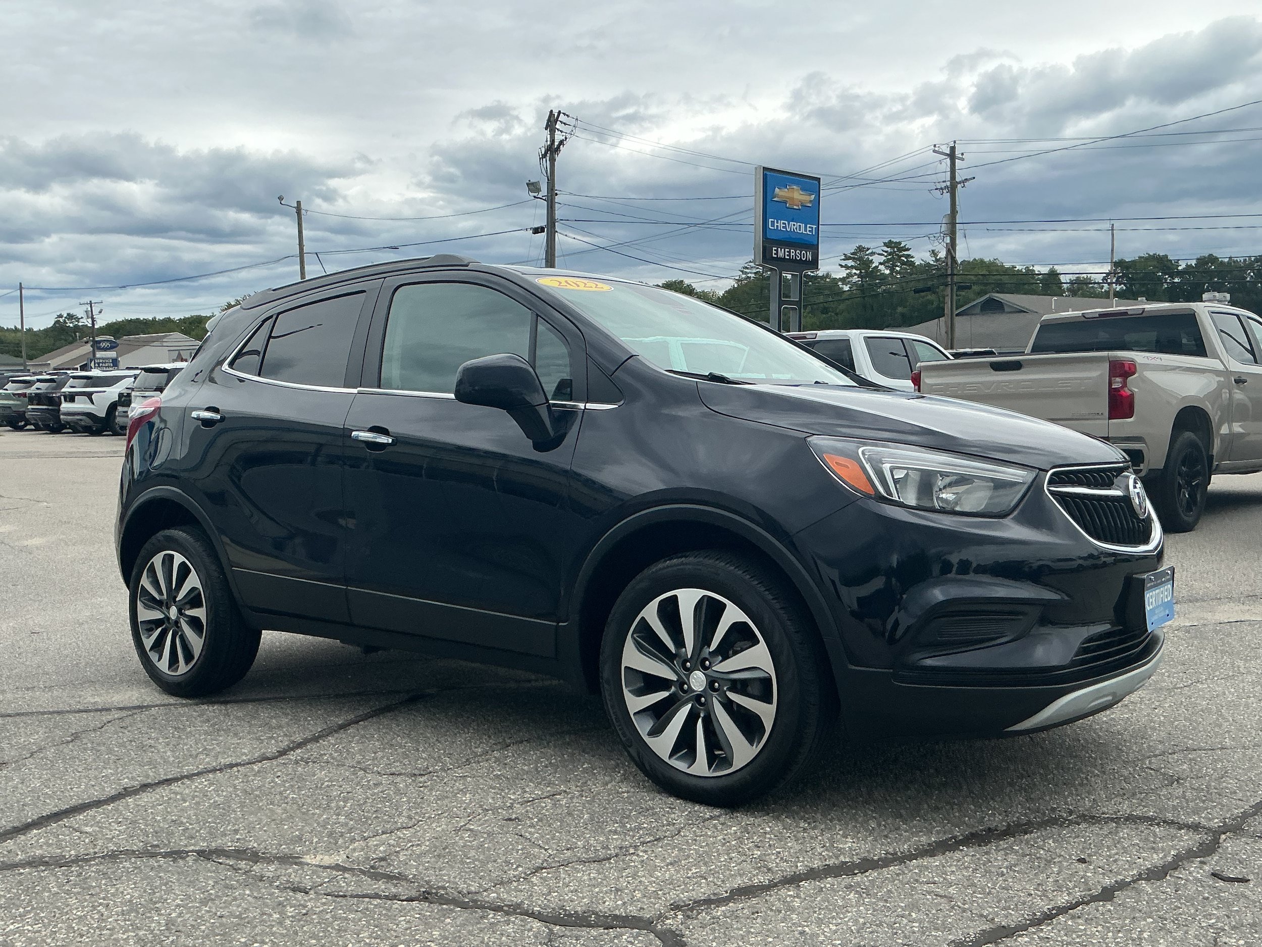 Certified 2022 Buick Encore Preferred w/ Safety Package AWD/4WD image 3