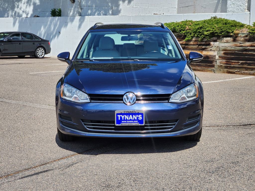 Used 2016 Volkswagen Golf S FWD image 2