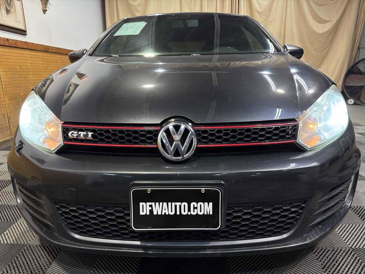 Used 2013 Volkswagen GTI Wolfsburg Edition FWD image 3