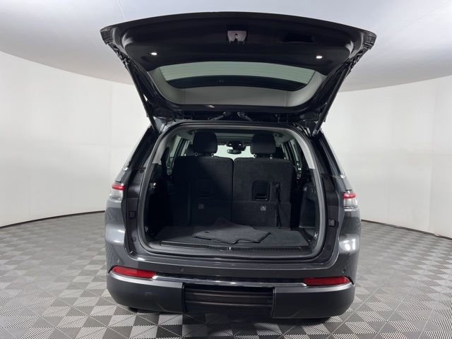 Used 2023 Jeep Grand Cherokee L Laredo w/ Luxury Tech Group I image 50