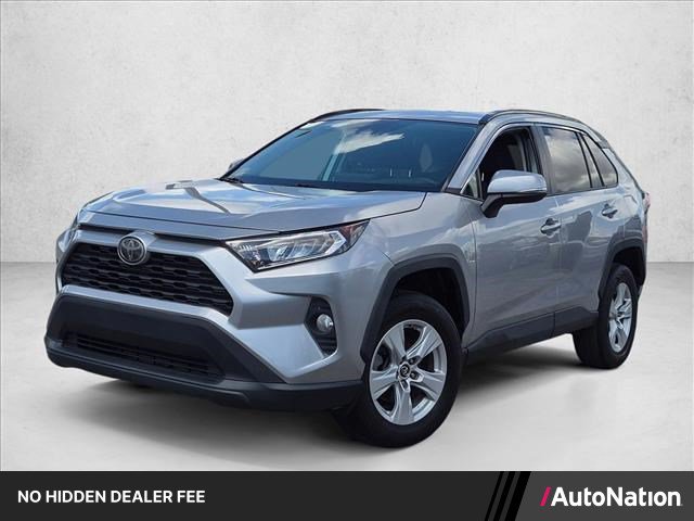Used 2019 Toyota RAV4 XLE FWD image 1