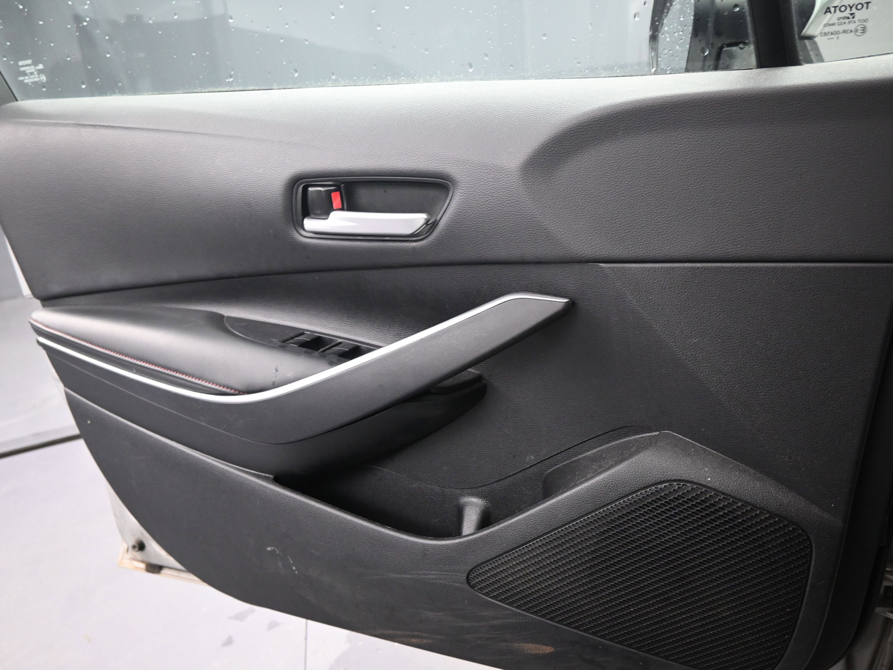 Certified 2024 Toyota Corolla SE image 16