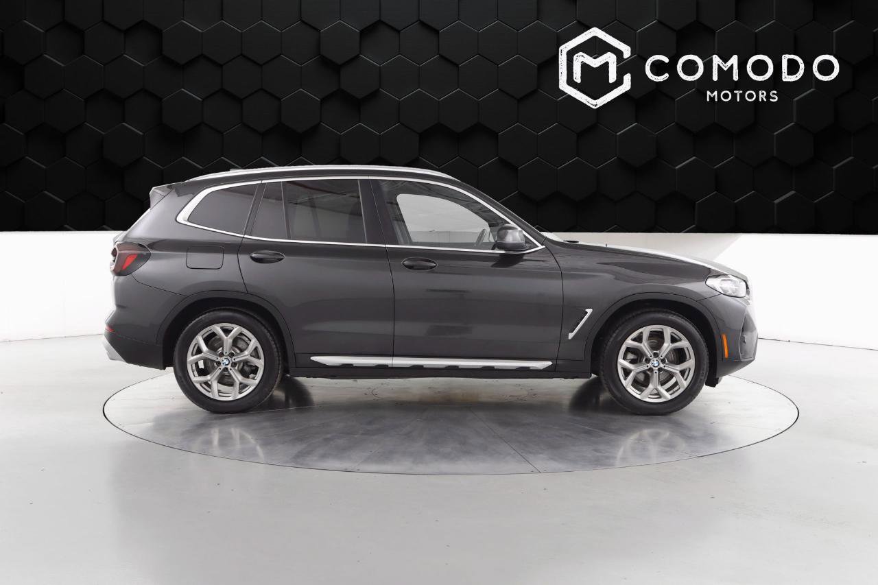 Used 2023 BMW X3 xDrive30i image 2
