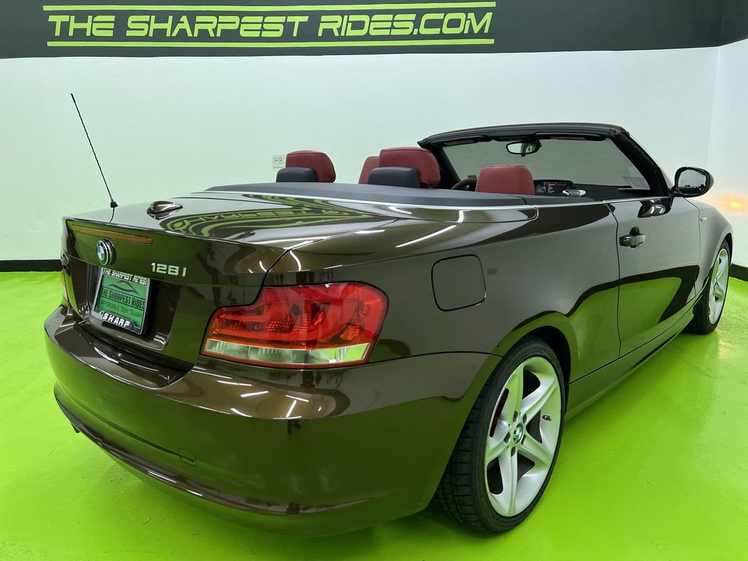 Used 2012 BMW 128i Convertible RWD image 10