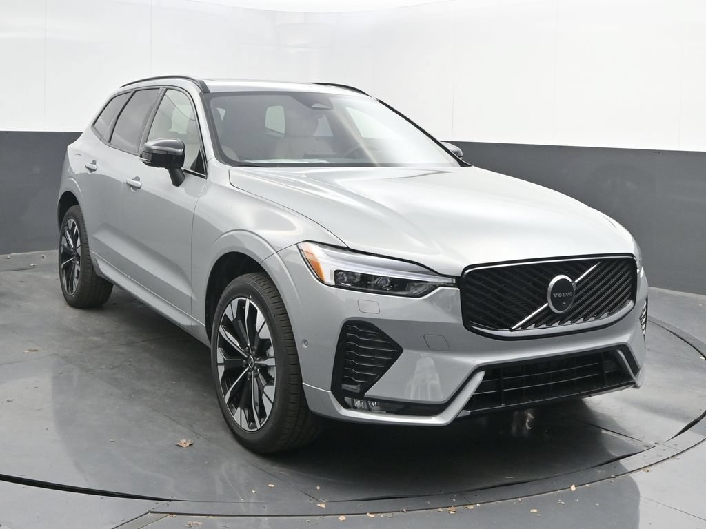 New 2026 Volvo XC60 B5 Plus w/ Protection Package Premier AWD/4WD image 9