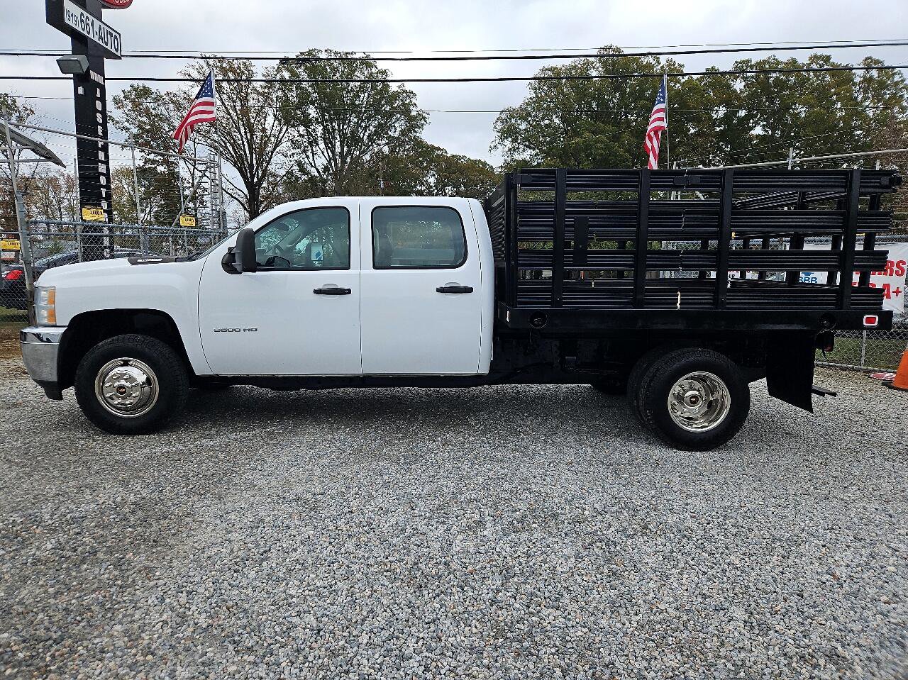 Used 2014 Chevrolet Silverado 3500 W/T w/ Skid Plate Package image 2