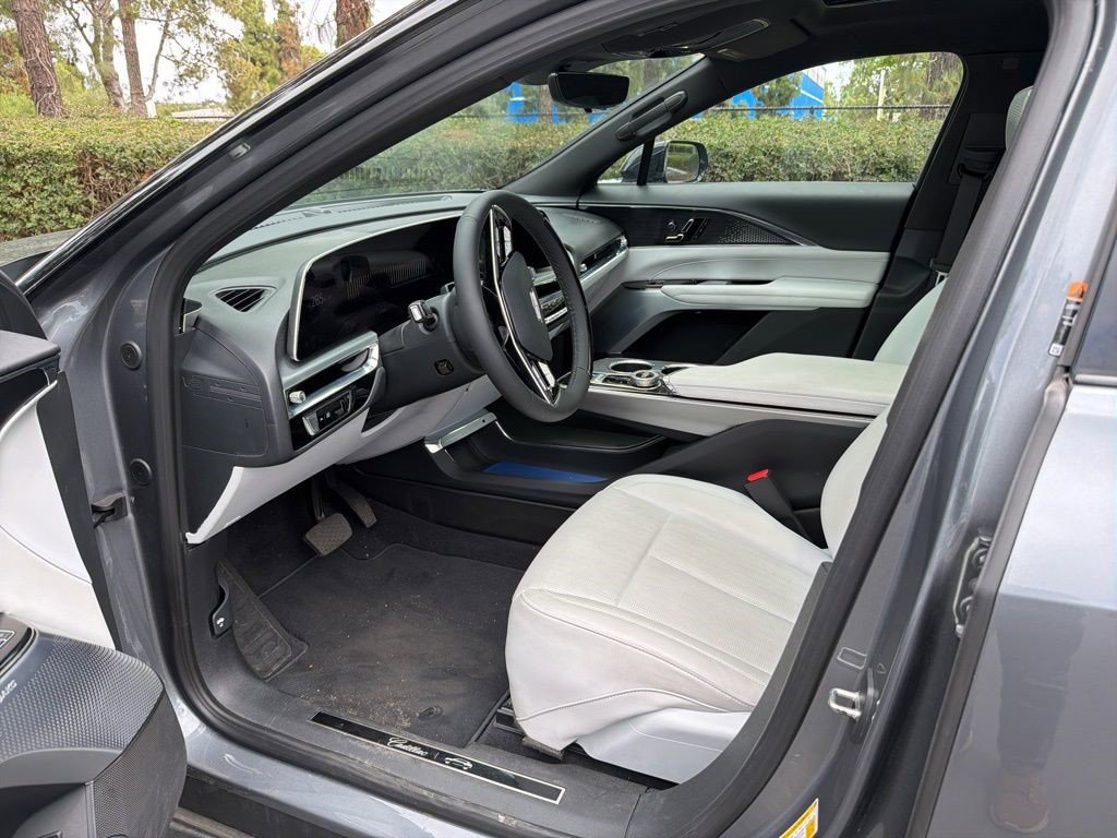 Certified 2023 Cadillac Lyriq 2WD image 6