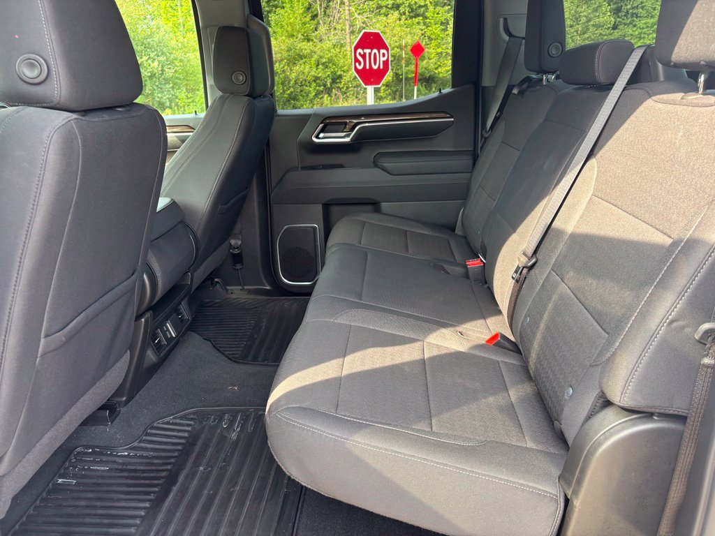 Used 2026 Chevrolet Silverado 1500 LT AWD/4WD image 41