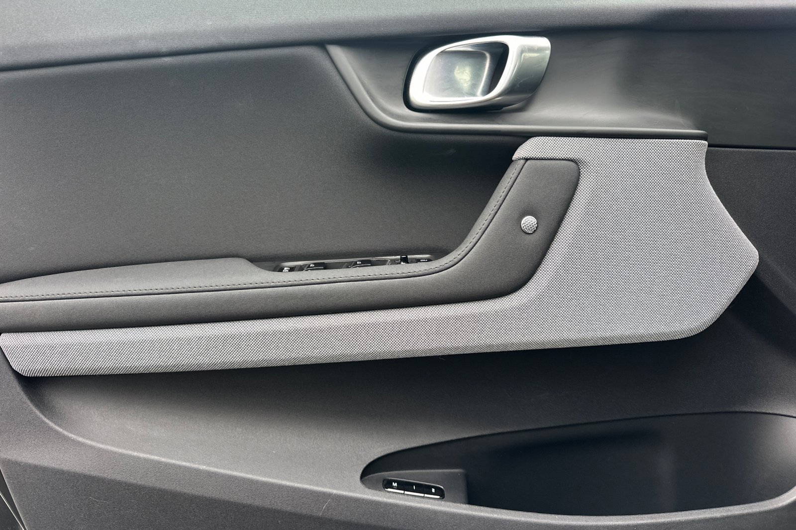 Used 2023 Polestar Polestar 2 Long Range Single Motor w/ Pilot Pack image 11