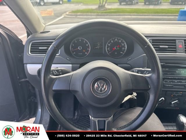 Used 2013 Volkswagen Jetta SE FWD image 13