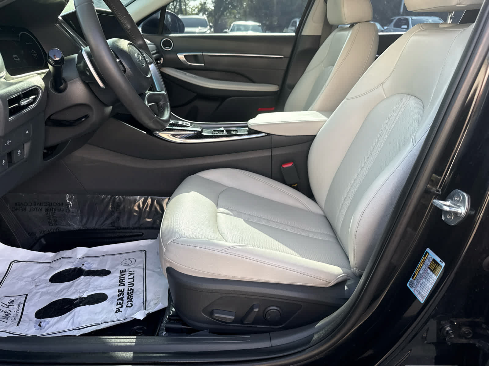 Used 2022 Hyundai Sonata Limited FWD image 11