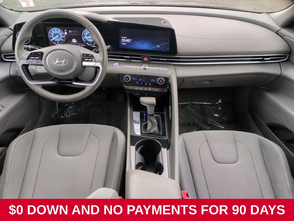 Used 2025 Hyundai Elantra SEL FWD image 26