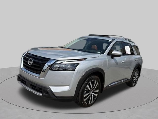 Used 2025 Nissan Pathfinder Platinum w/ Cargo Package AWD/4WD image 51