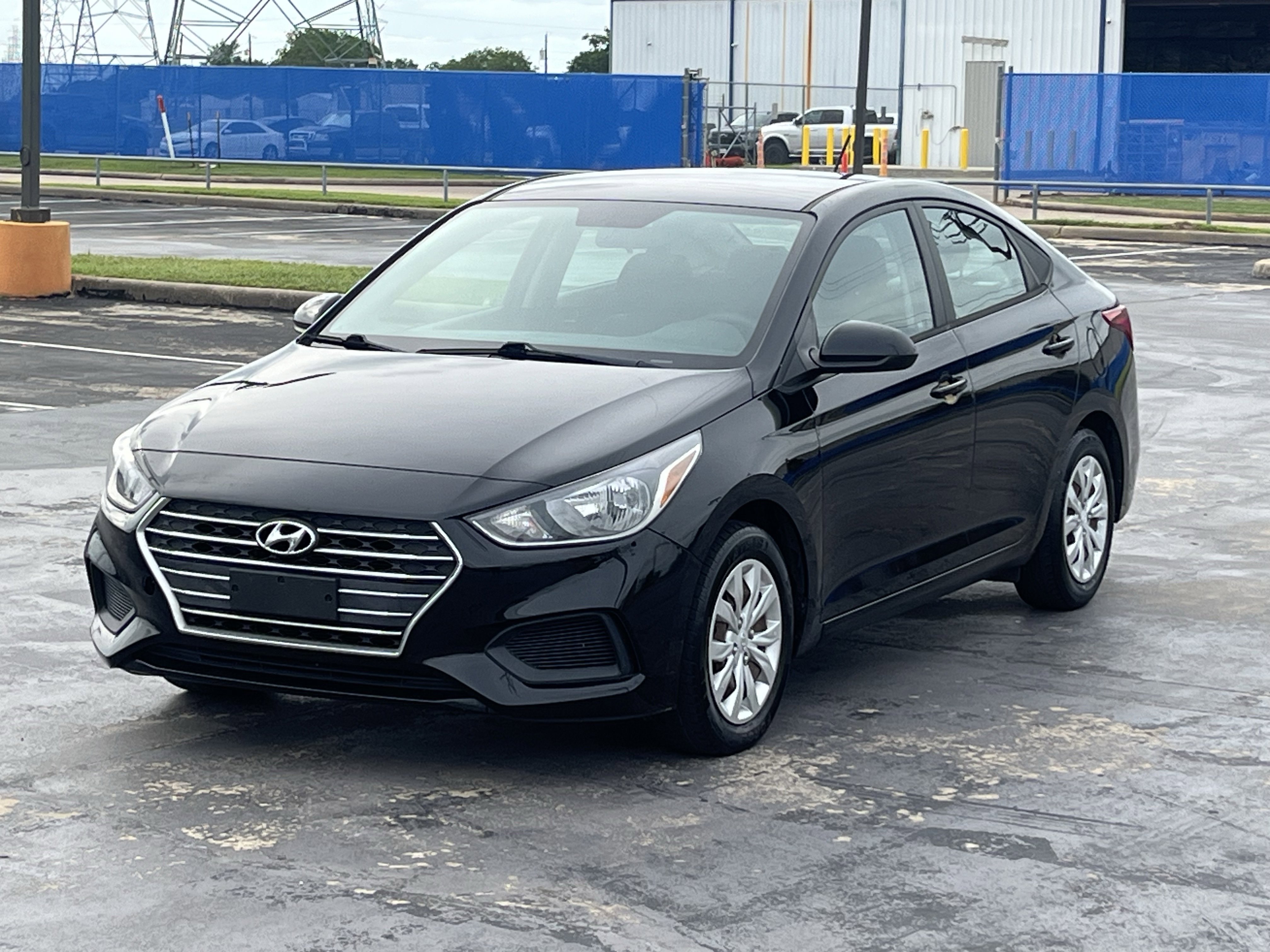 Used 2021 Hyundai Accent SE FWD image 5