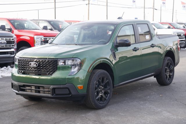 New 2025 Ford Maverick XLT w/ Black Appearance Package image 7