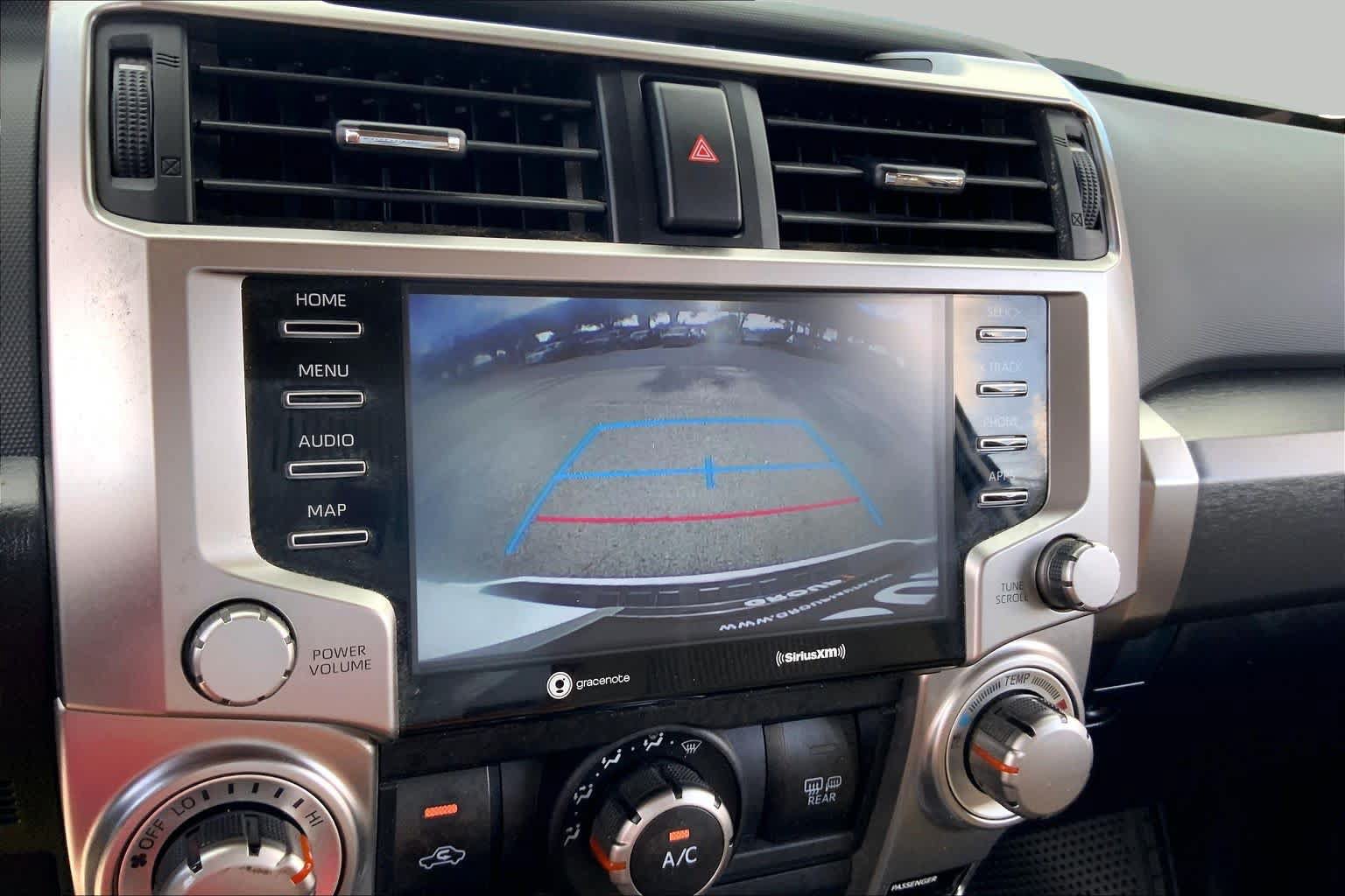 Used 2024 Toyota 4Runner SR5 AWD/4WD image 26