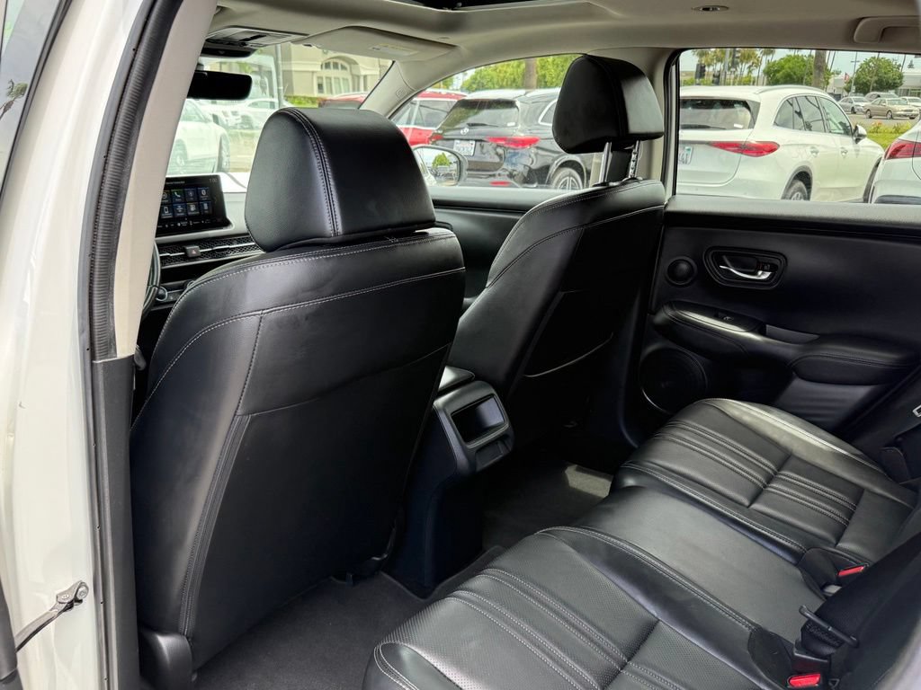 Used 2023 Honda HR-V EX-L image 25