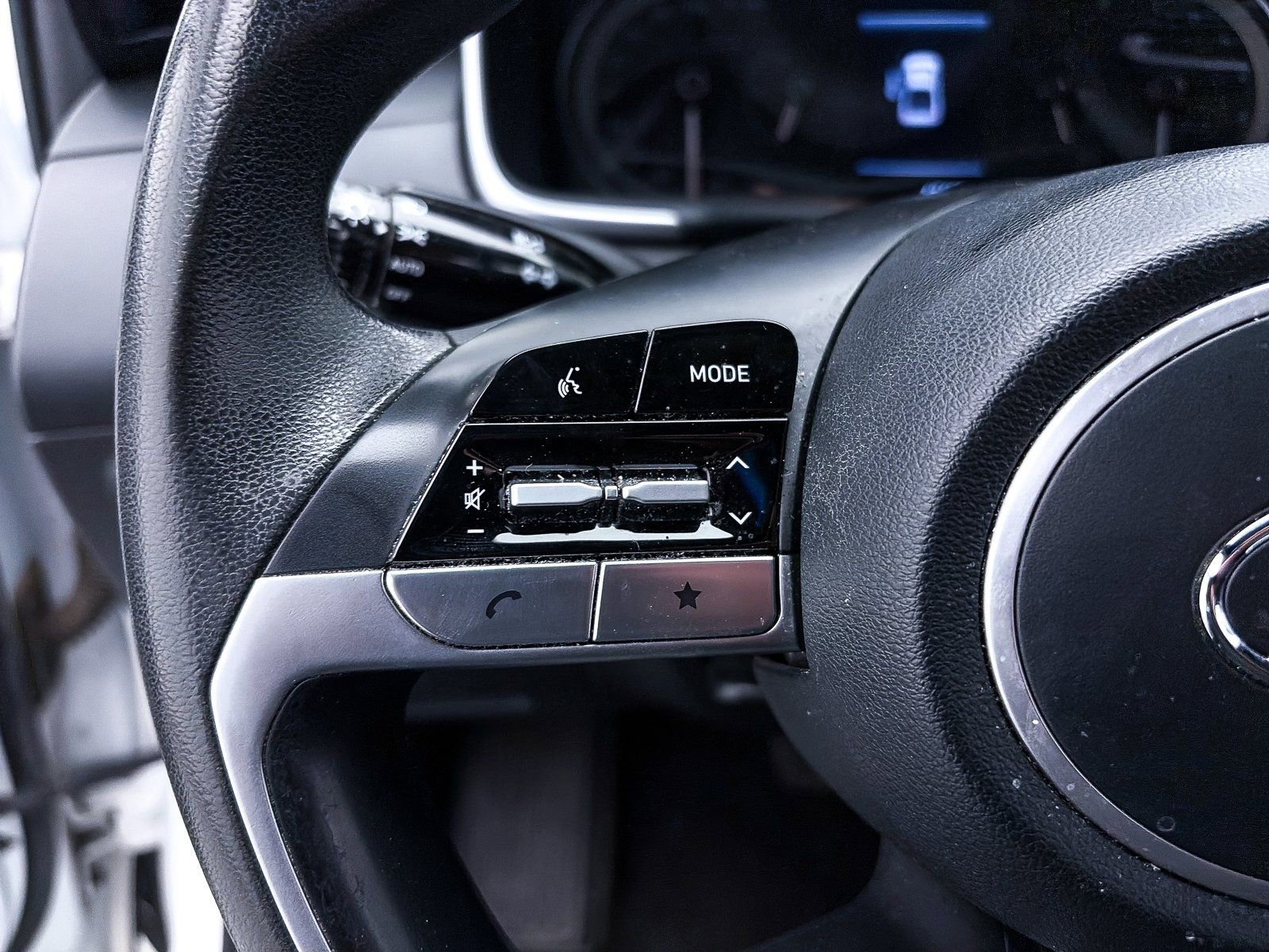 Used 2022 Hyundai Santa Cruz SEL image 29