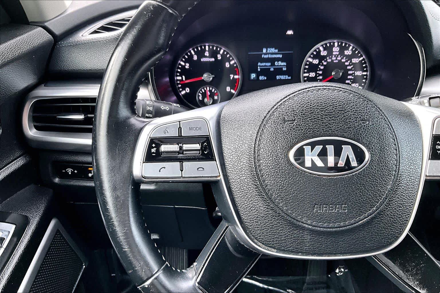 Used 2021 Kia Telluride LX FWD image 23