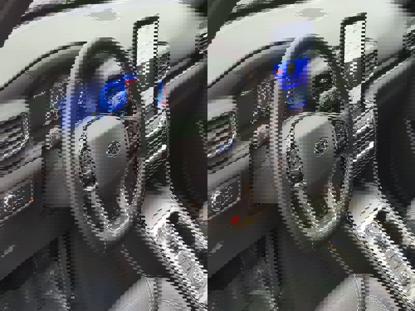 Used 2022 Ford Explorer ST w/ Equipment Group 401A image 10