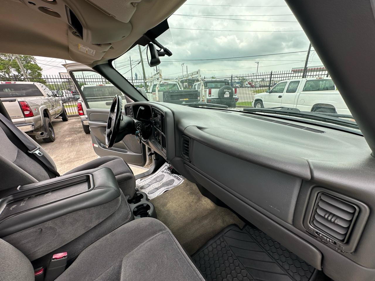 Used 2006 GMC Sierra 2500 SLE AWD/4WD image 34