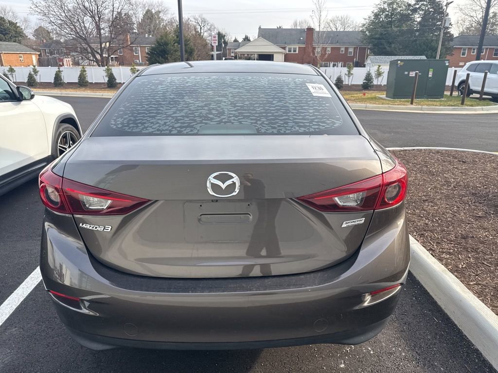 Used 2017 MAZDA MAZDA3 Touring image 4
