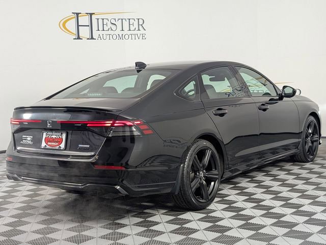Used 2024 Honda Accord Sport image 7
