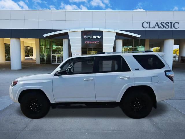 Used 2024 Toyota 4Runner SR5 Premium w/ Moonroof Package image 5