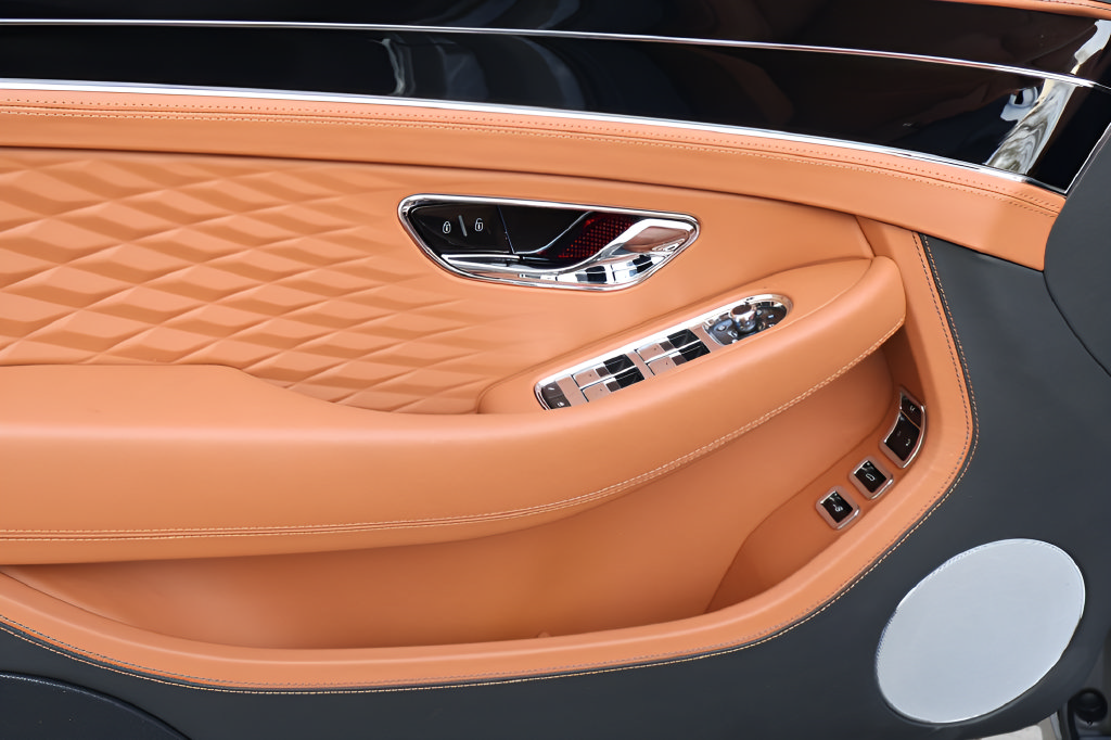 New 2026 Bentley Continental GT Azure AWD/4WD image 15