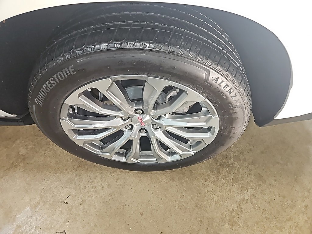 Used 2024 GMC Yukon Denali w/ Max Trailering Package image 12