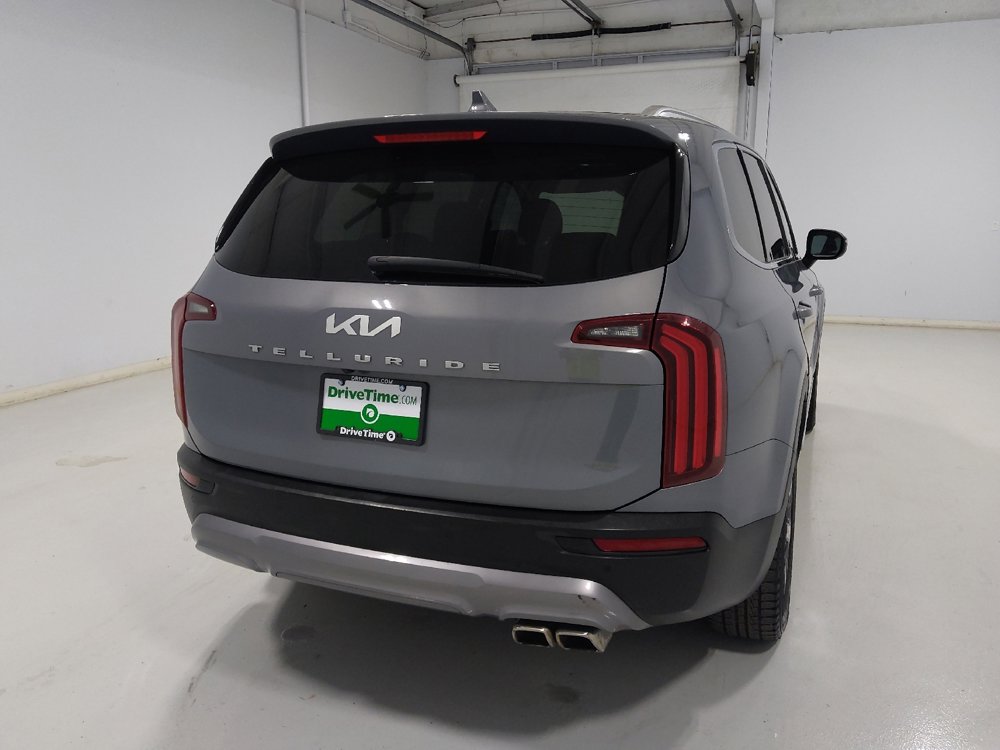 Used 2022 Kia Telluride EX w/ EX Premium Package FWD image 7