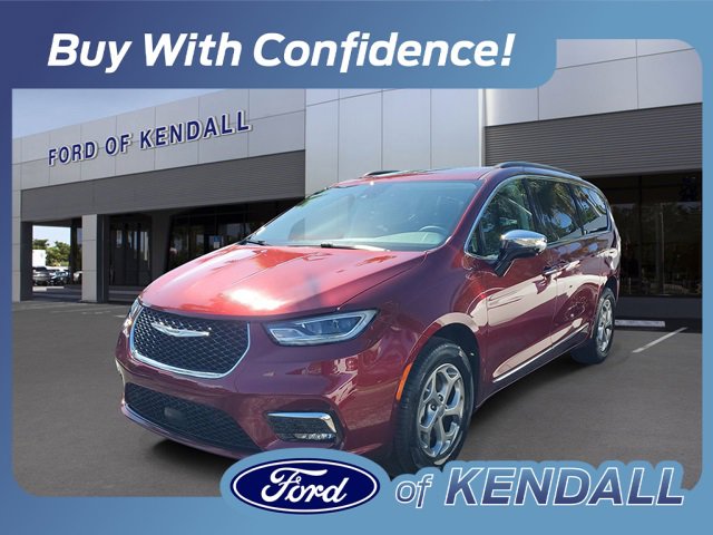 Used 2023 Chrysler Pacifica Limited