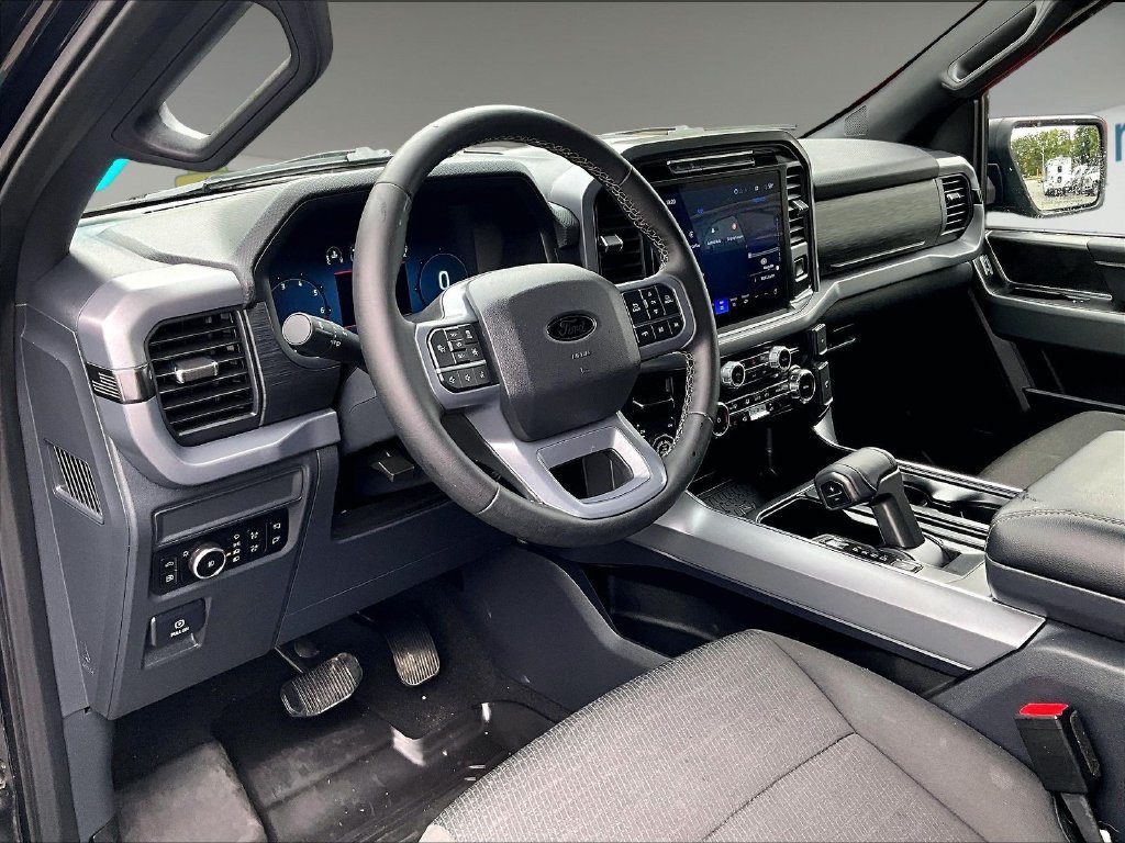Used 2025 Ford F150 XLT w/ Equipment Group 302A MID AWD/4WD image 14