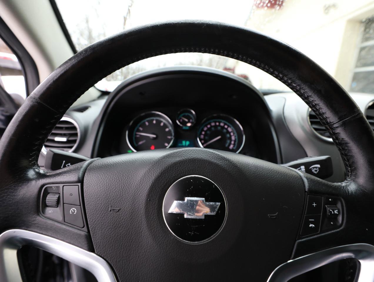 Used 2014 Chevrolet Captiva Sport LT FWD image 20