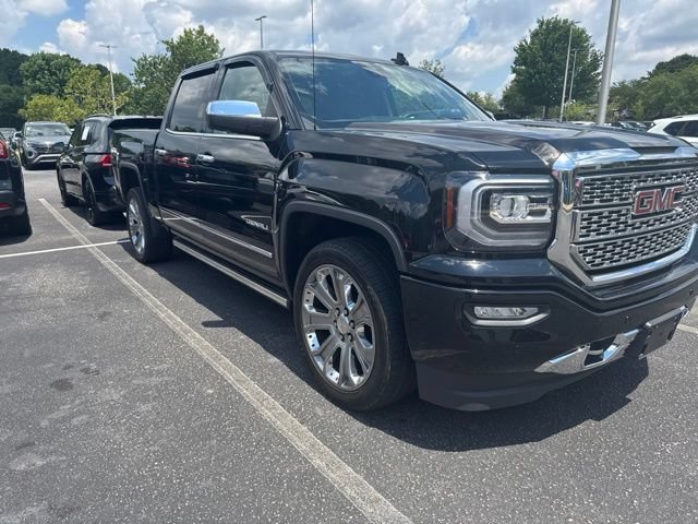 Used 2017 GMC Sierra 1500 Denali w/ Denali Ultimate Package AWD/4WD image 4
