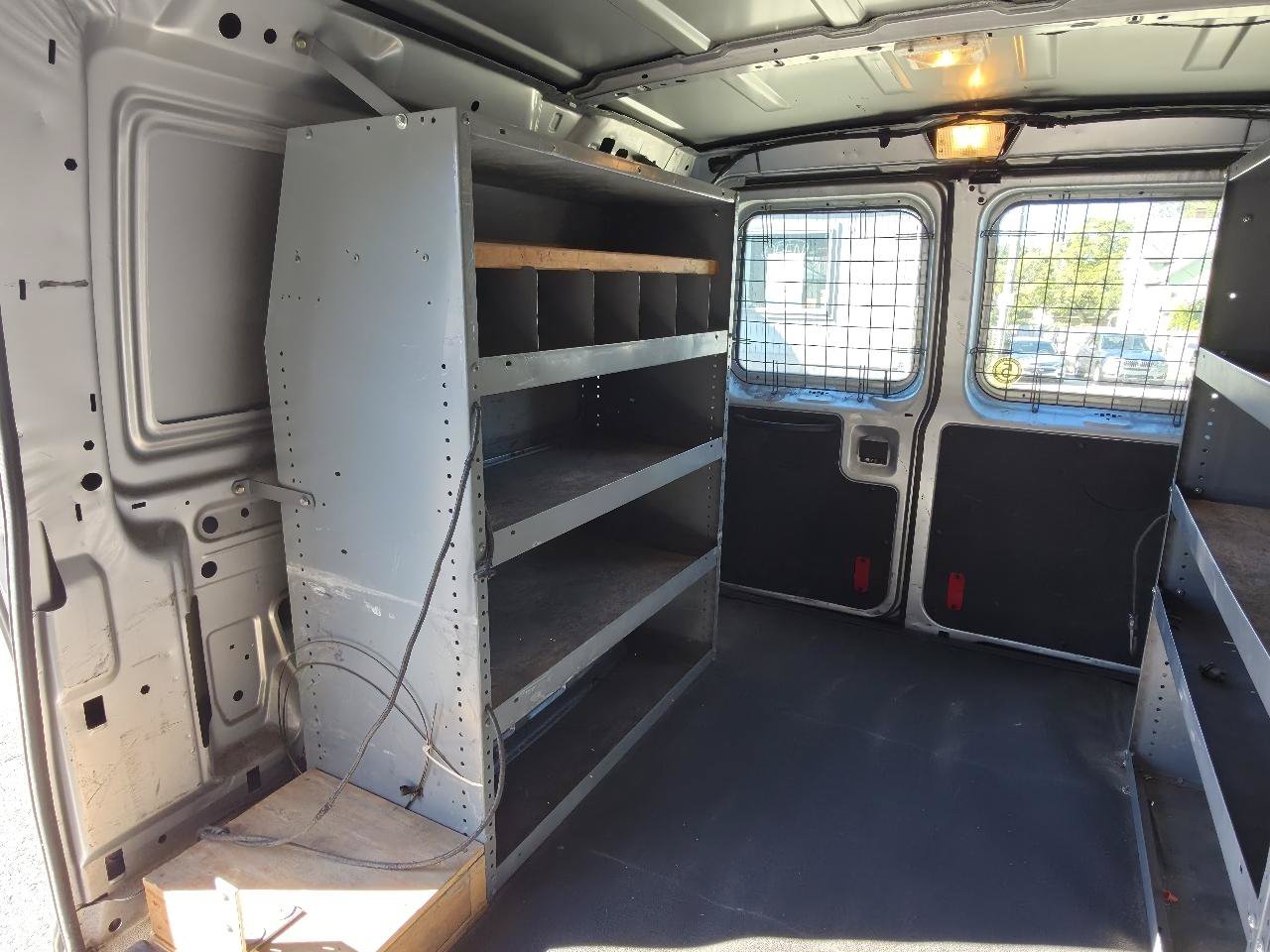 Used 2012 Ford E-250 and Econoline 250 w/ PWR Group RWD image 17