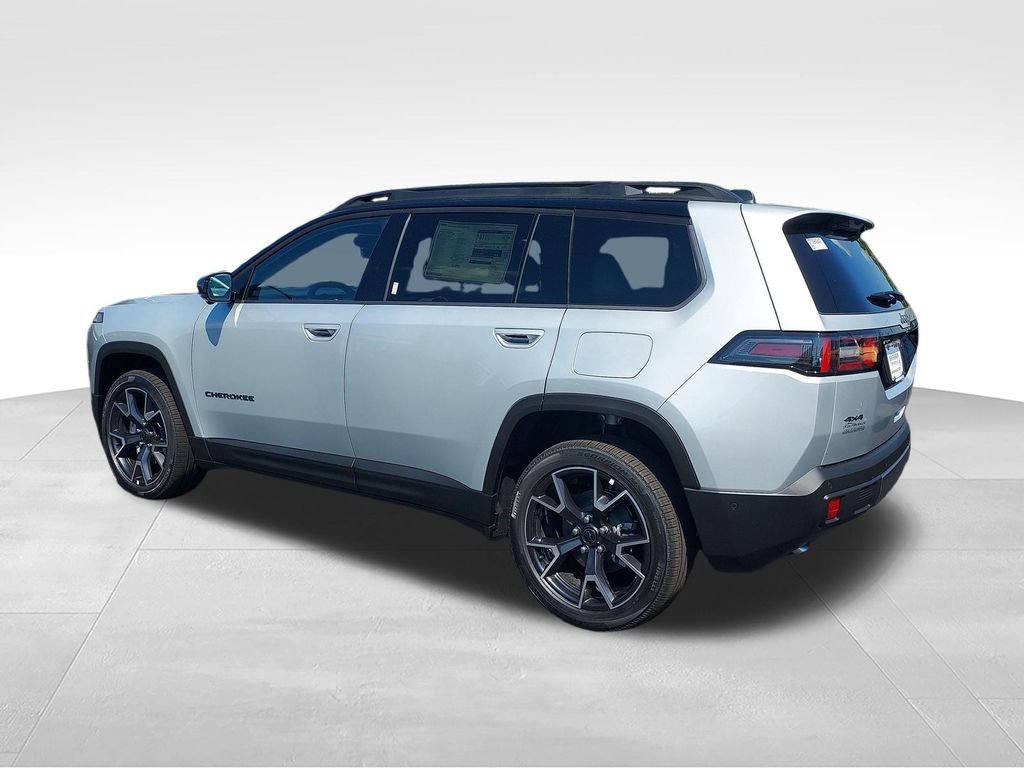 New 2026 Jeep Cherokee Overland w/ Trailer Tow Group AWD/4WD video 3
