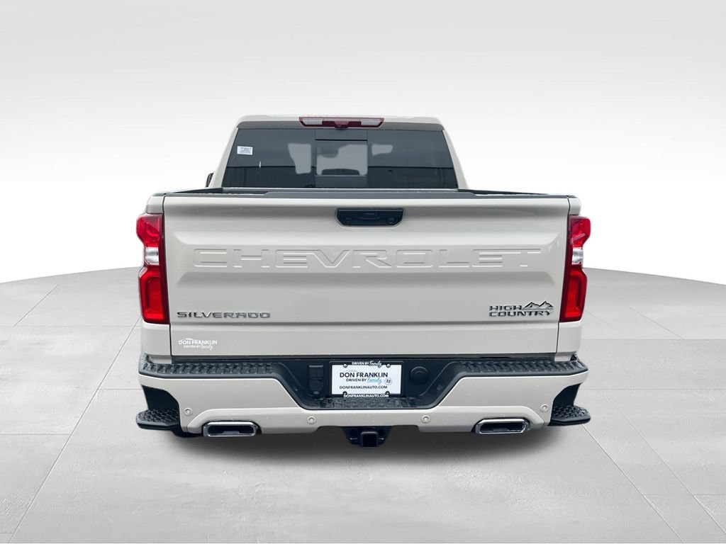 New 2026 Chevrolet Silverado 1500 High Country w/ High Country Premium Package AWD/4WD image 7