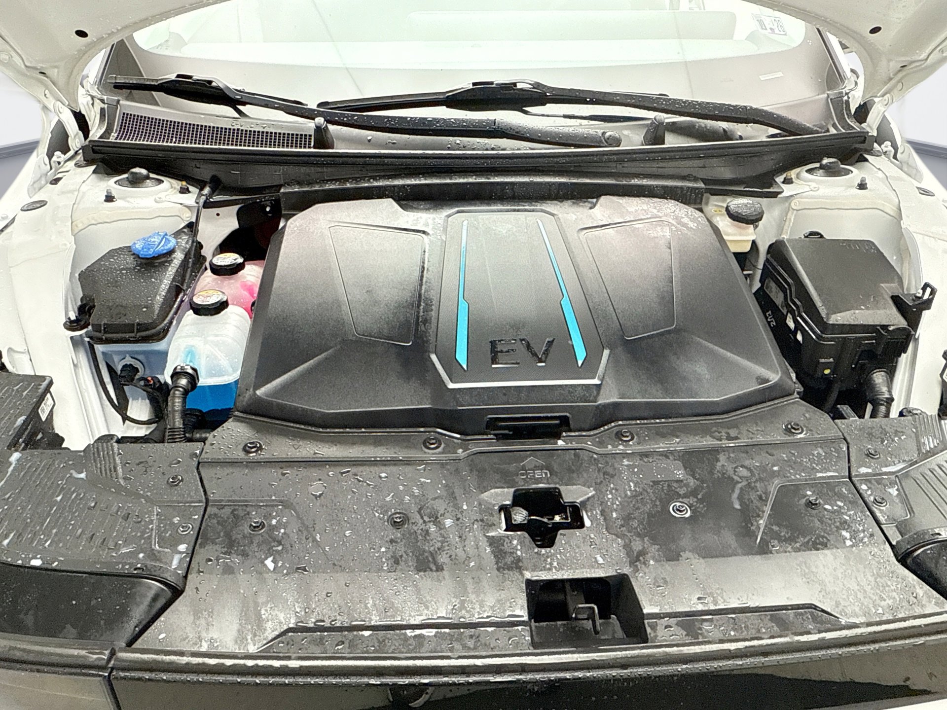 Used 2022 Hyundai Ioniq 5 SE image 24