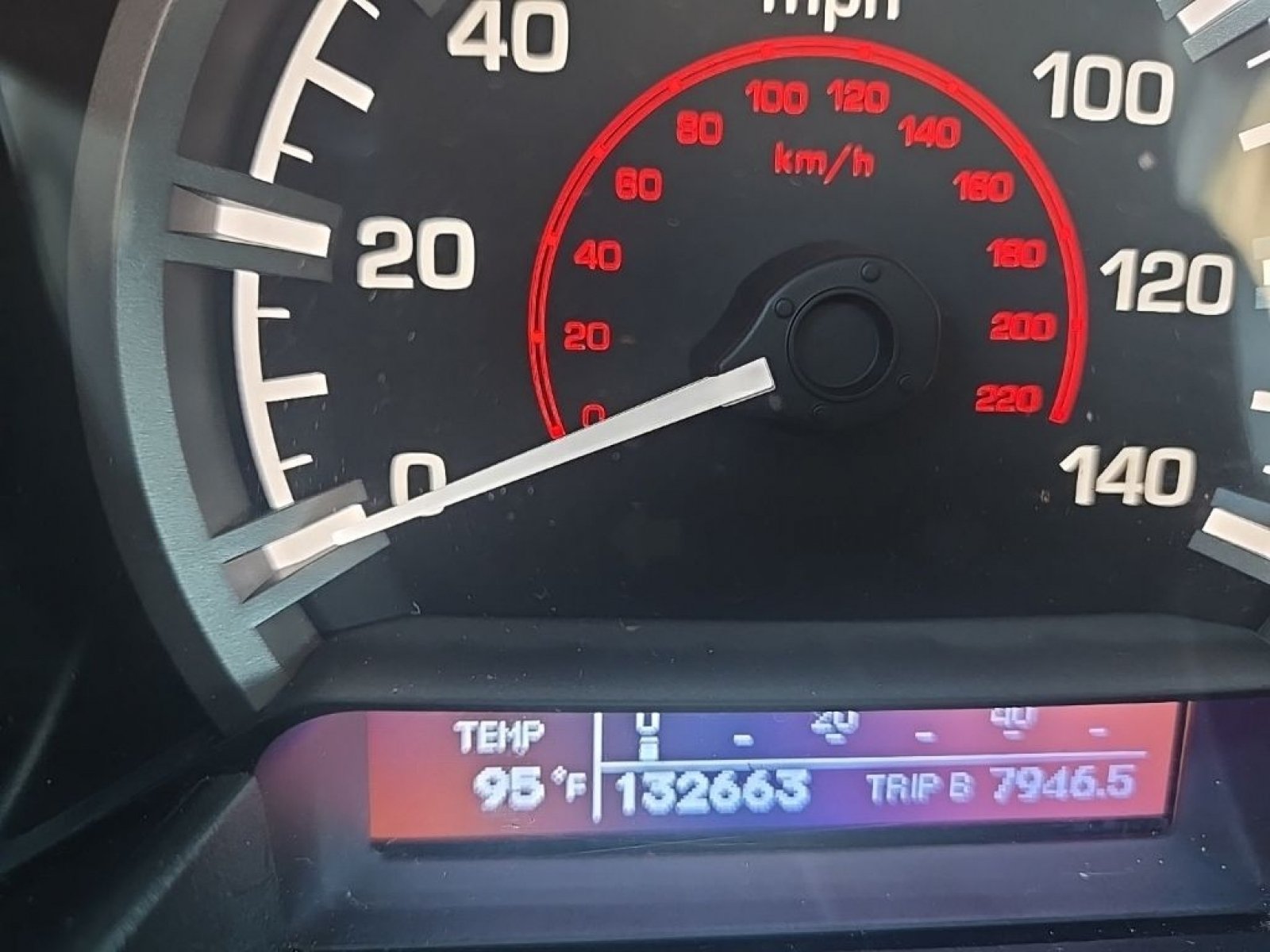 Used 2014 Honda Ridgeline SE image 11