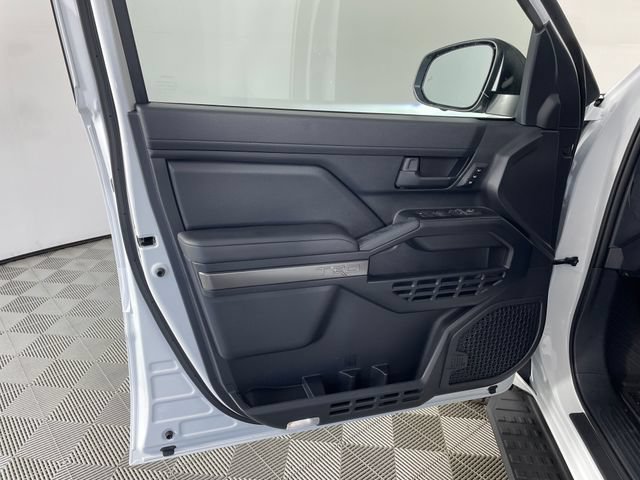 New 2026 Toyota 4Runner TRD Off-Road Premium AWD/4WD image 5
