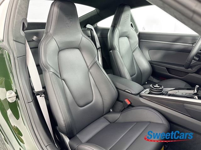 Used 2026 Porsche 911 Carrera RWD image 12