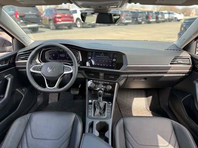 Used 2024 Volkswagen Jetta SEL video 2