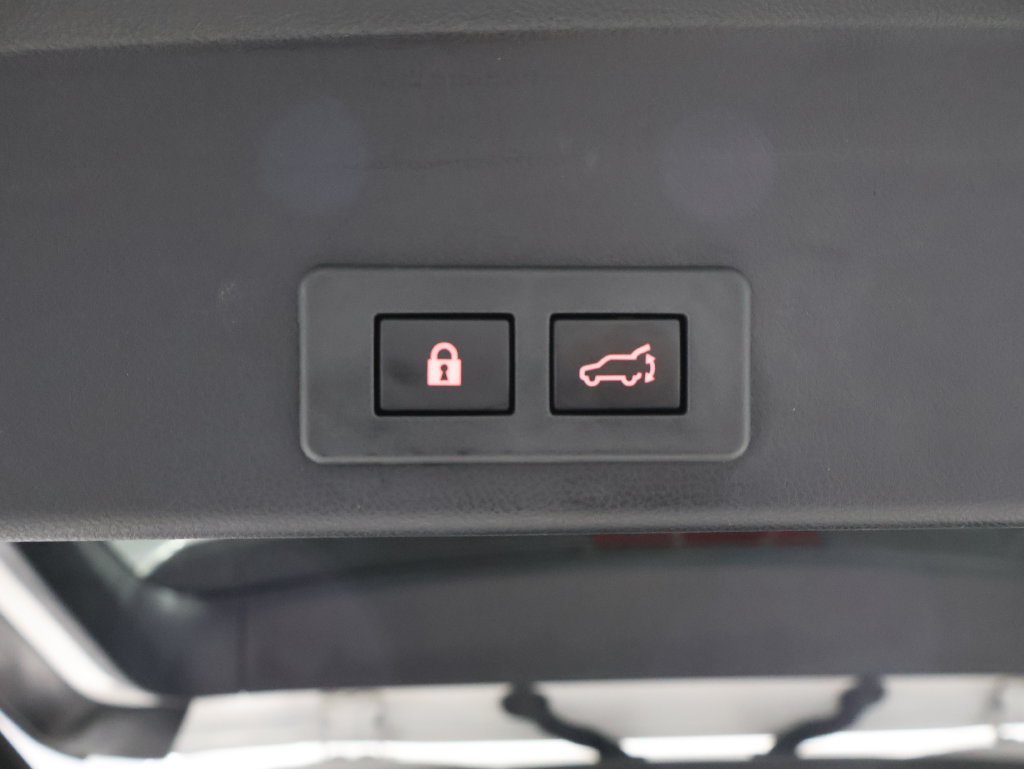 Used 2023 Subaru Ascent Limited AWD/4WD image 20