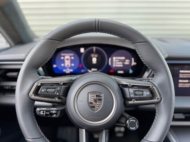 New 2025 Porsche Macan Turbo Electric image 16