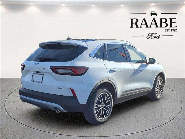 New 2026 Ford Escape SE image 7