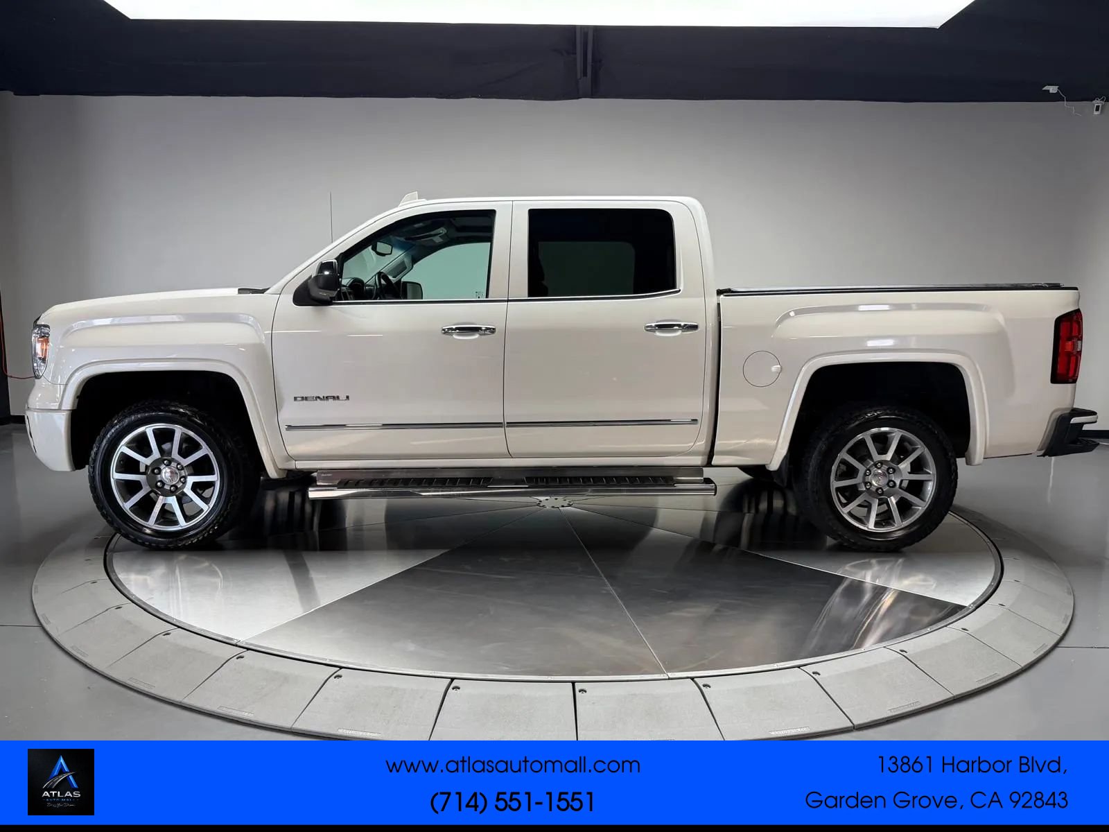 Used 2015 GMC Sierra 1500 Denali AWD/4WD image 4